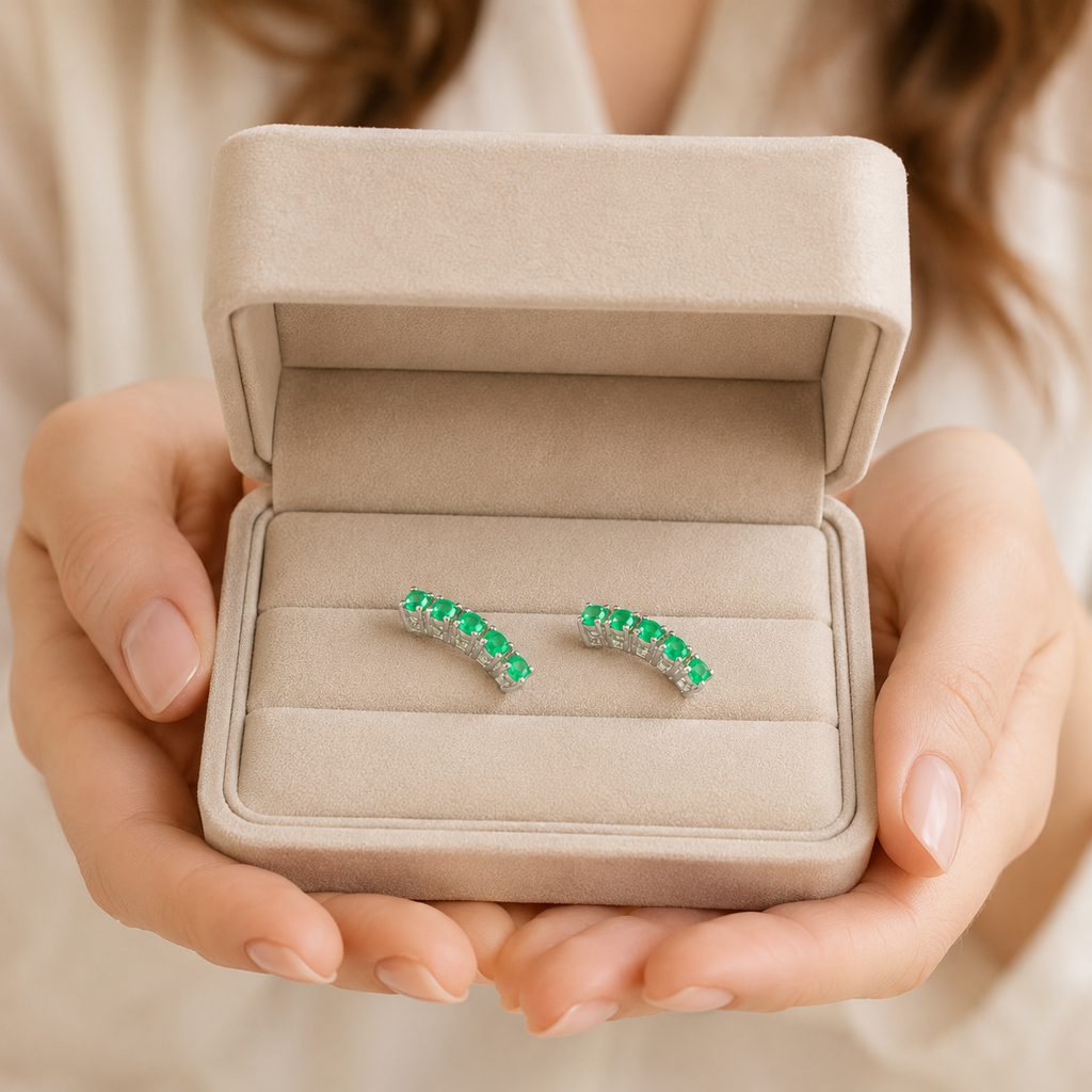 VIRELLA — Aretes en Plata y Esmeralda