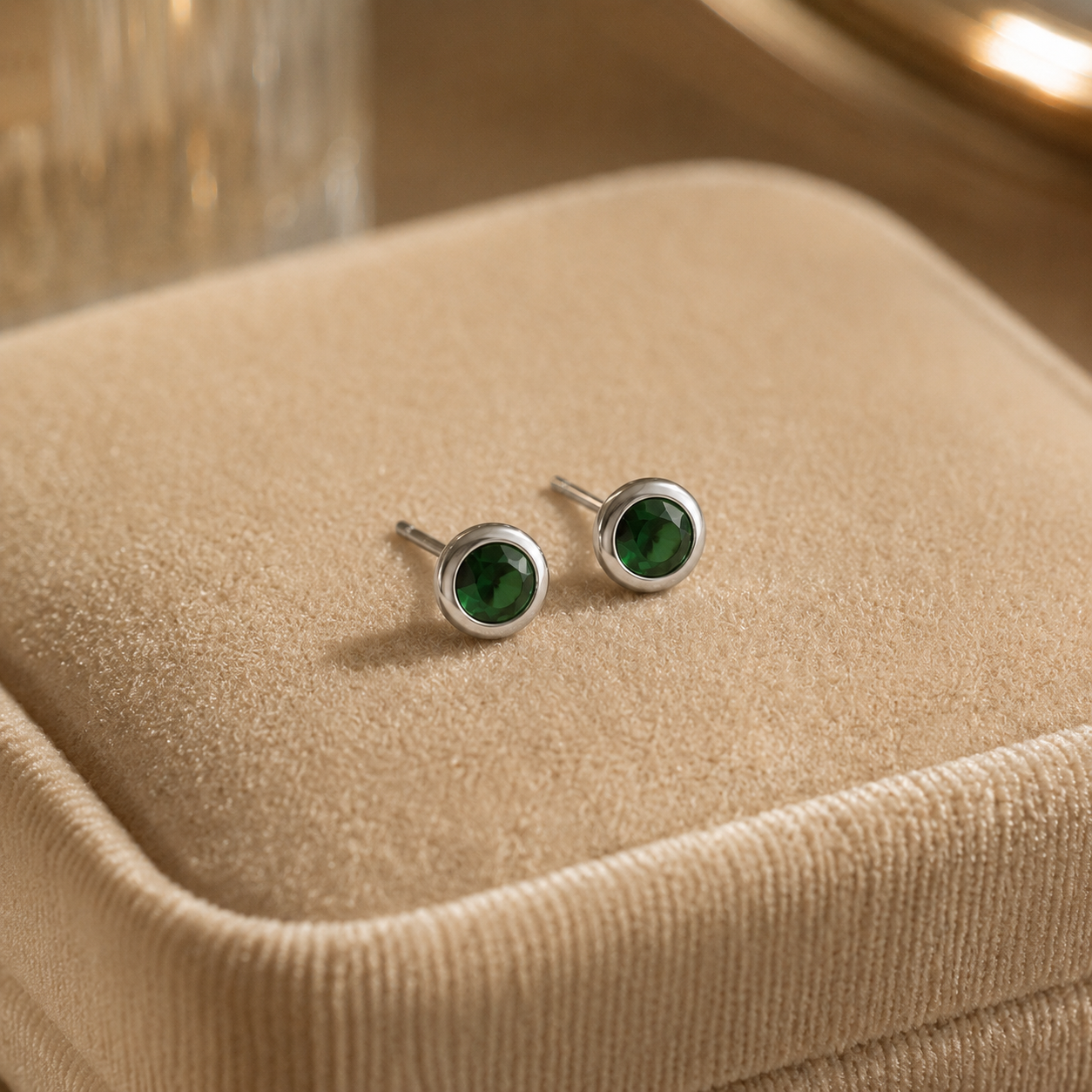 LUMIRA — Aretes en Plata y Esmeralda